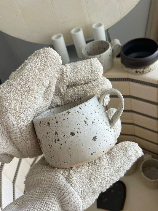 Dust Mug | Out of line Collection